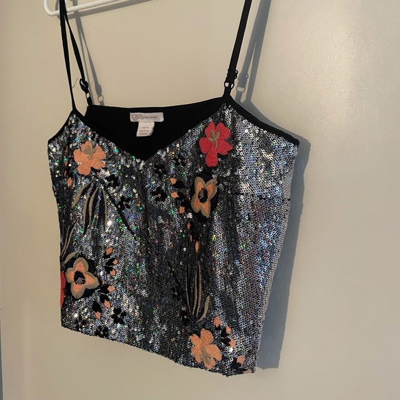 Sequinned crop tank - Picture 3 of 3